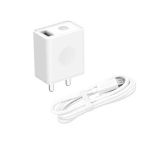 Motorola USB Rapid Charger with Micro-USB Data Cable Fast charging 2 A Mobile Charger with Detachable Cable (White, Cable Included)